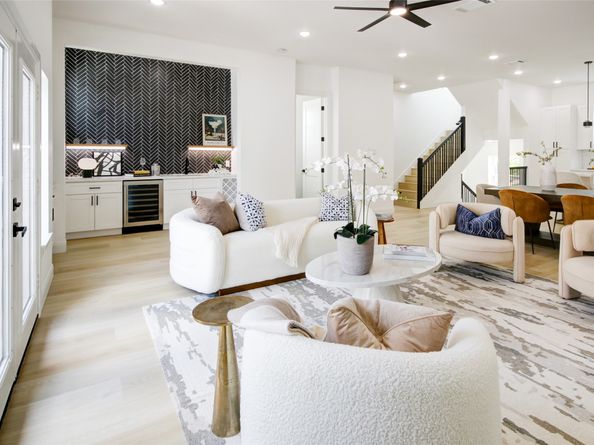 1214 W 24th Street C, Houston TX 77008