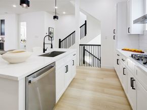 1214 W 24th Street C, Houston TX 77008