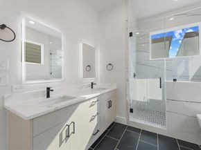 4707 Thornton Villas Lane, Houston TX 77018