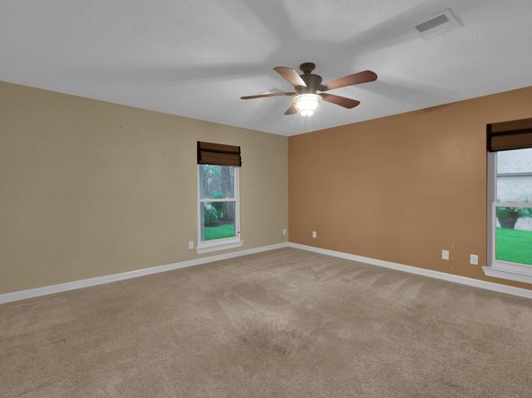 402 Pine Manor Dr, Conroe TX 77385