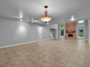 402 Pine Manor Dr, Conroe TX 77385