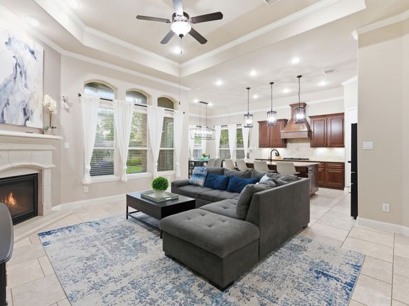 7 Camplight Court, The Woodlands TX 77389