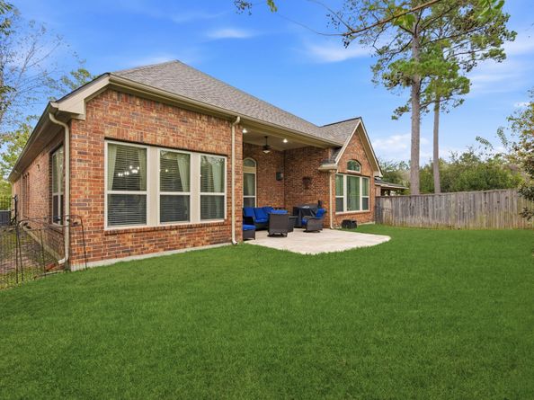 7 Camplight Court, The Woodlands TX 77389