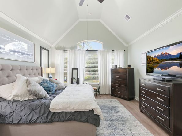 7 Camplight Court, The Woodlands TX 77389