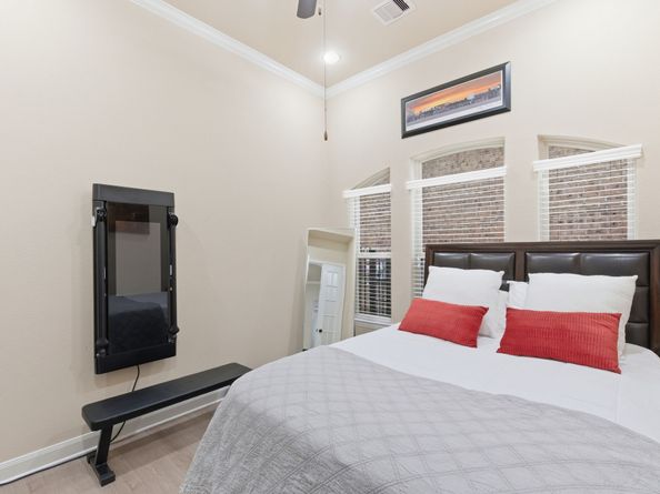 7 Camplight Court, The Woodlands TX 77389