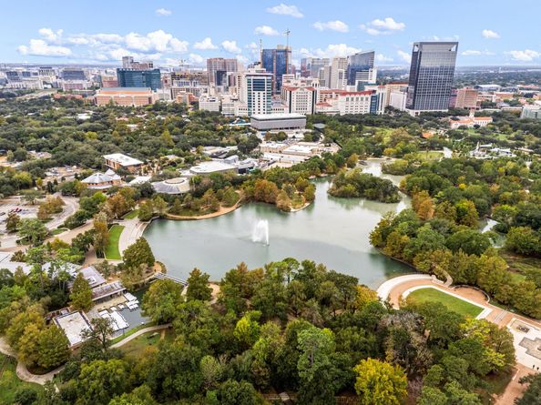 3271 Sul Ross Street 8, Houston TX 77098