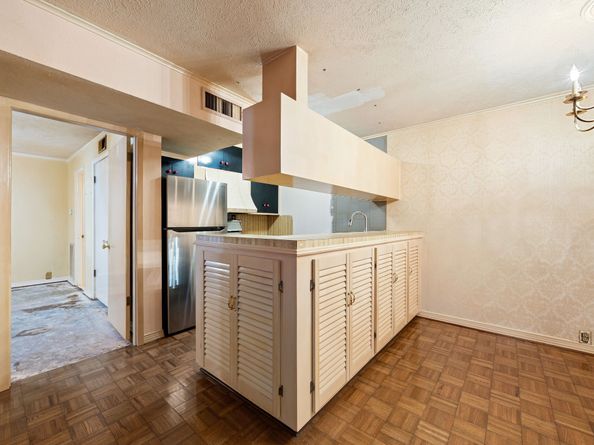 3271 Sul Ross Street 8, Houston TX 77098