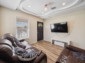 2311 Russell Street, Houston TX 77026