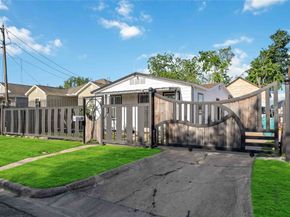 2311 Russell Street, Houston TX 77026