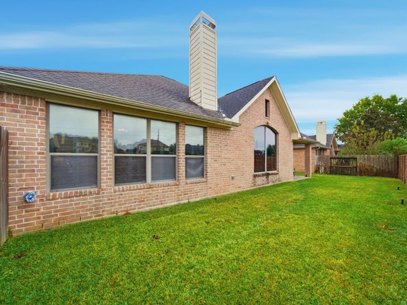 14827 Ashford Springs Lane, Humble TX 77396