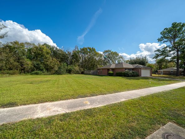 12821 Donegal Way, Houston TX 77047