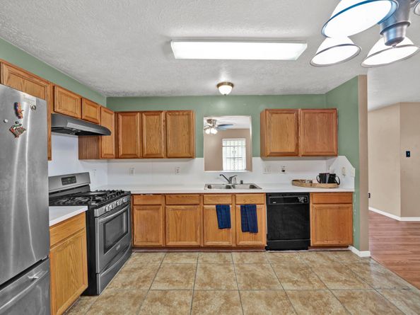 12821 Donegal Way, Houston TX 77047