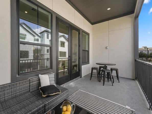 2214 Dennis Street, Houston TX 77004