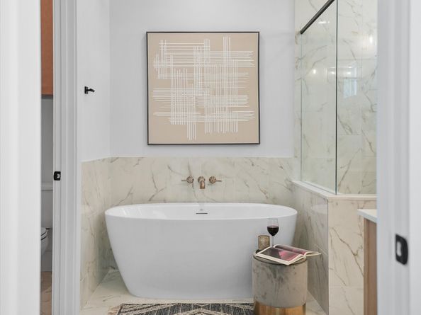 2214 Dennis Street, Houston TX 77004