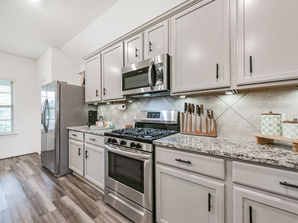 23906 Olivenza Trail, New Caney TX 77357