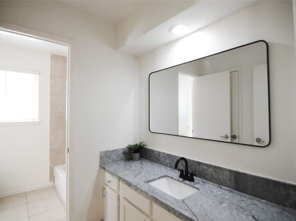 6207 Grandvale Drive, Houston TX 77072