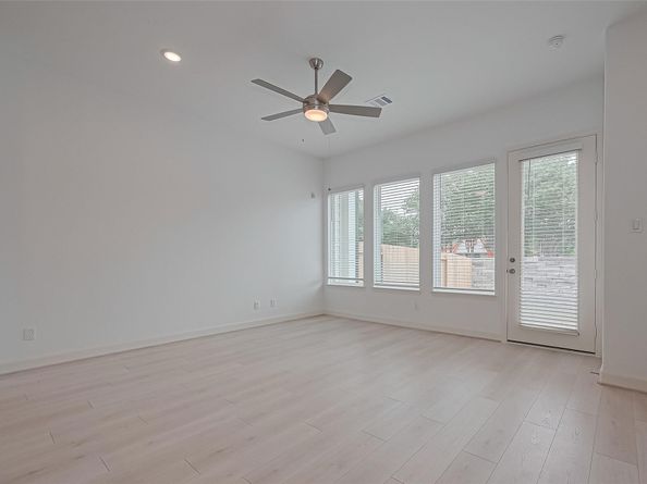 8911 Grovner Place, Houston TX 77055