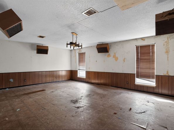 16119 Pine Street, Channelview TX 77530