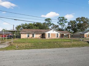 16119 Pine Street, Channelview TX 77530