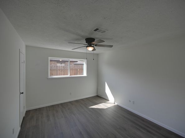 10410 Cook Road, Houston TX 77099