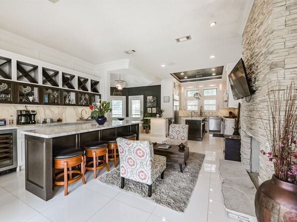 263 Wood Loop Street, Houston TX 77015