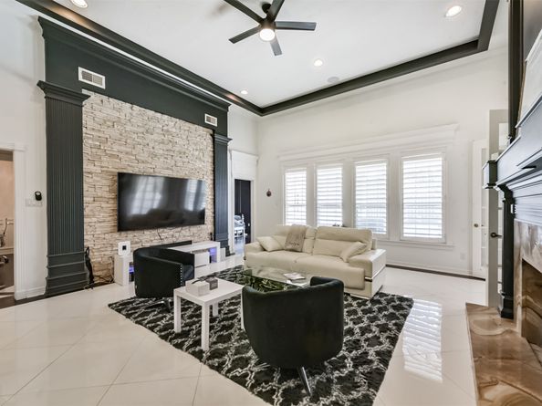 263 Wood Loop Street, Houston TX 77015