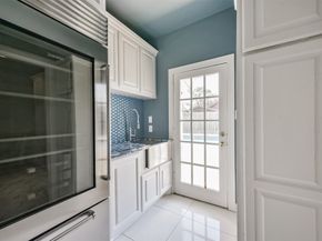 263 Wood Loop Street, Houston TX 77015