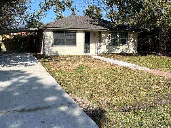 5125 Ricky Street, Houston TX 77033