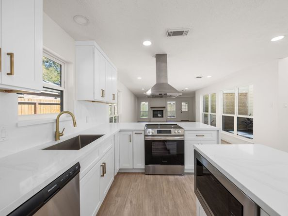 3506 Glenwood Springs Drive, Houston TX 77345