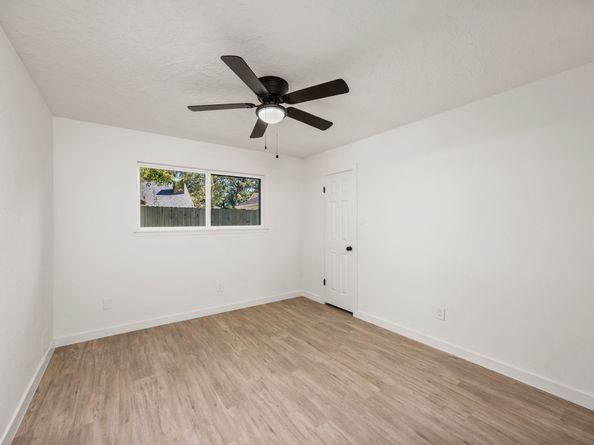 3506 Glenwood Springs Drive, Houston TX 77345