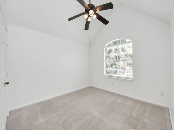 138 N Magnolia Pond Place, The Woodlands TX 77381
