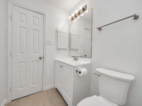 138 N Magnolia Pond Place, The Woodlands TX 77381
