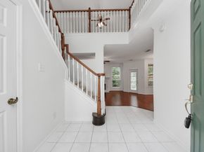 138 N Magnolia Pond Place, The Woodlands TX 77381