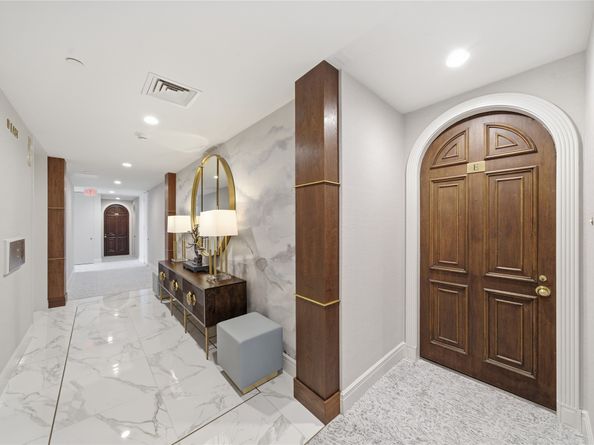 1111 Hermann Dr Drive 11E, Houston TX 77004