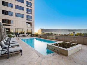 1111 Hermann Dr Drive 11E, Houston TX 77004