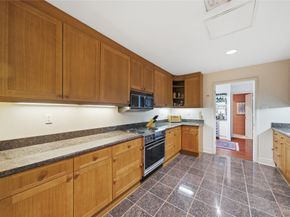 1111 Hermann Dr Drive 11E, Houston TX 77004