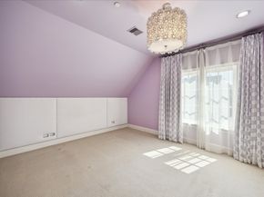 601 Lindenwood Drive, Houston TX 77024