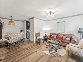 1880 White Oak Drive Drive 129, Houston TX 77009