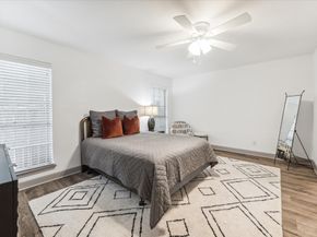 1880 White Oak Drive Drive 129, Houston TX 77009