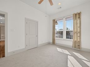 931 W 23rd Street K, Houston TX 77008