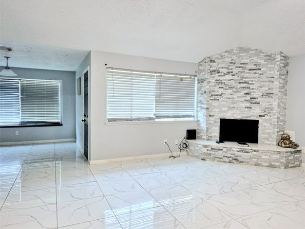 15427 Evergreen Place Drive, Houston TX 77083