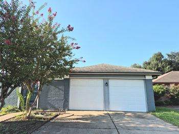 15427 Evergreen Place Drive