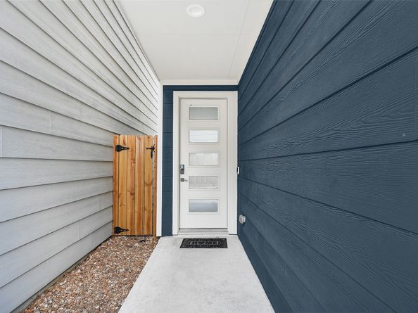 2056 Johanna Drive F, Houston TX 77055