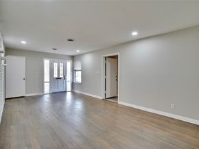 4550 Spellman Road, Houston TX 77035