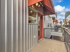 3028 Commerce Street, Houston TX 77003