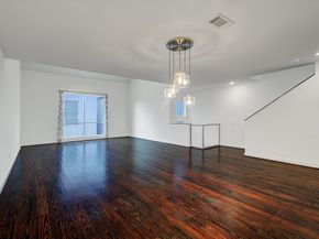 3028 Commerce Street, Houston TX 77003