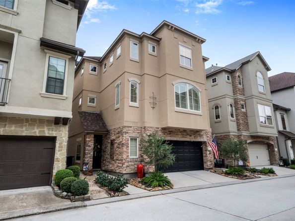 2714 Kings Retreat Circle, Houston TX 77345