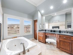 2714 Kings Retreat Circle, Houston TX 77345