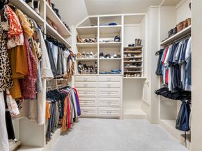 2714 Kings Retreat Circle, Houston TX 77345