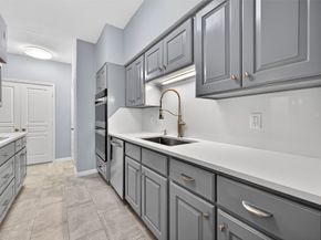 2400 N Braeswood Boulevard 129, Houston TX 77030